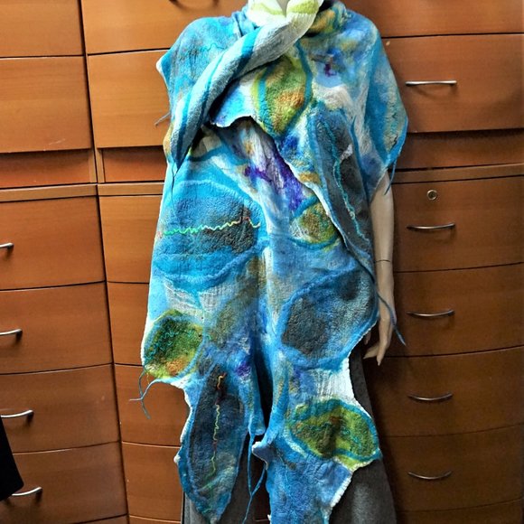 HUGE FELTED WOOL COTTON SHAWL HANDMADE IN EUROPE UNIQUE GIFT - Picture 1 of 8
